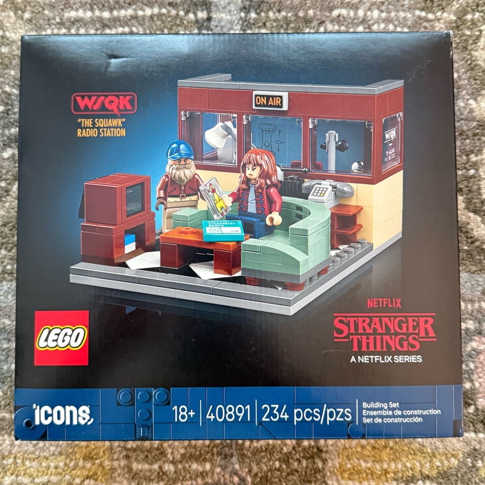 LEGO 40891 Stranger Things: WSQK Radio Station NEW